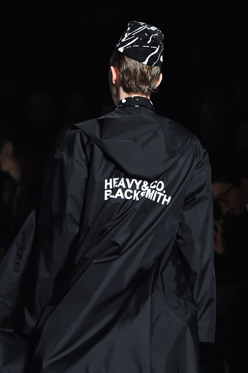 ヨシオクボ 2016-17年秋冬 <span>コレクション</span> - 写真44