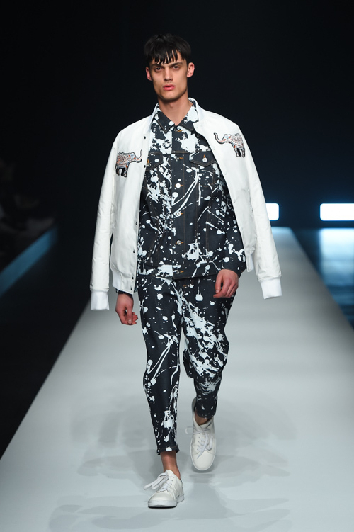 ヨシオクボ 2016-17年秋冬 <span>コレクション</span> - 写真45