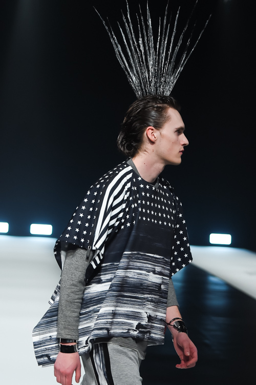 ヨシオクボ 2016-17年秋冬 <span>コレクション</span> - 写真50