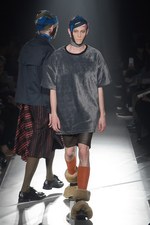 プラスチックトーキョー 2016-17年秋冬コレクション -  秩序と無秩序、渋谷のスクランブル交差点｜写真8