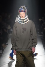 プラスチックトーキョー 2016-17年秋冬コレクション -  秩序と無秩序、渋谷のスクランブル交差点｜写真16