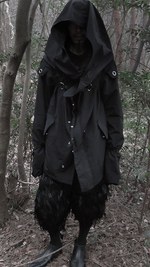 アリスアウアア 2016年秋冬コレクション - 徹底的に社会を遮断、ミノムシの“踊り“にも似た鼓動｜写真36