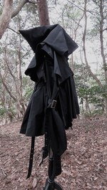 アリスアウアア 2016年秋冬コレクション - 徹底的に社会を遮断、ミノムシの“踊り“にも似た鼓動｜写真39