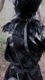 アリスアウアア 2016年秋冬コレクション - 徹底的に社会を遮断、ミノムシの“踊り“にも似た鼓動｜写真46