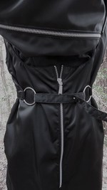 アリスアウアア 2016年秋冬コレクション - 徹底的に社会を遮断、ミノムシの“踊り“にも似た鼓動｜写真68