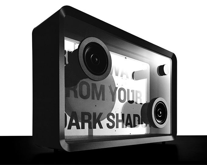 歌詞が浮き出る リリック スピーカー 東京で先行発売 曲調に合わせフォントやグラフィックも変化 ファッションプレス 歌詞が浮き出る リリック スピーカー 東京で先行発売 曲調に合わせフォントやグラフィックも変化 ファッションプレス