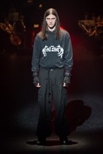 アヴァロン 2016年秋冬コレクション - 解き放たれる欲望をデスメタルに乗せて｜写真1