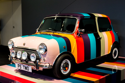 ポール・スミス展が京都・東京・名古屋で開催 - ストライプが生まれるアトリエも再現、創造の源に迫る