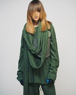 タロウ ホリウチ 2016-17年秋冬コレクション - 青空の下、入り乱れる自然と不自然｜写真10