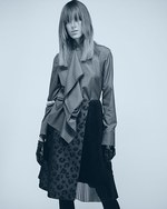 タロウ ホリウチ 2016-17年秋冬コレクション - 青空の下、入り乱れる自然と不自然｜写真15