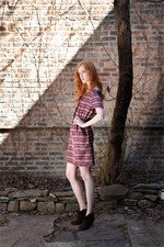 都会の中に生まれたノスタルジックな世界-イー．ワイ．ワダ（e.y.wada）の、2011-12年秋冬コレクション｜写真5