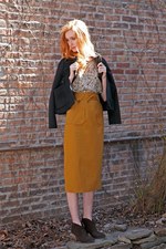 都会の中に生まれたノスタルジックな世界-イー．ワイ．ワダ（e.y.wada）の、2011-12年秋冬コレクション｜写真6