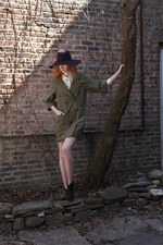 都会の中に生まれたノスタルジックな世界-イー．ワイ．ワダ（e.y.wada）の、2011-12年秋冬コレクション｜写真19