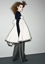 サカヨリ 2016-17年秋冬コレクション - 夢とリアルの合間、不思議だらけのアリスの世界｜写真2