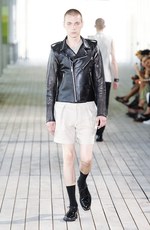 強さとエレガンスを兼ね備えたテーラード - ジョン ローレンス サリバンの2012年春夏コレクション｜写真23