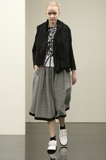 トリコ・コム デ ギャルソン 2016年秋冬コレクション - ベールに包まれた優しいフォークロア｜写真4