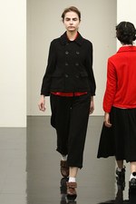 トリコ・コム デ ギャルソン 2016年秋冬コレクション - ベールに包まれた優しいフォークロア｜写真21