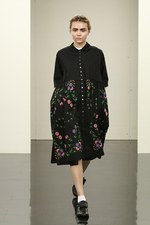 トリコ・コム デ ギャルソン 2016年秋冬コレクション - ベールに包まれた優しいフォークロア｜写真33