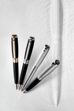 エス・テー・デュポン(S.T. Dupont) エリゼ｜写真1