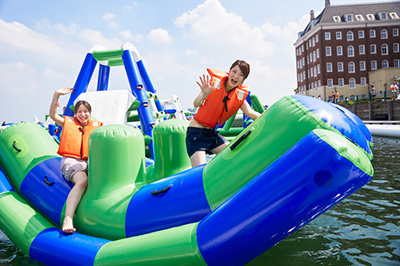 「海上ウォーターパーク」