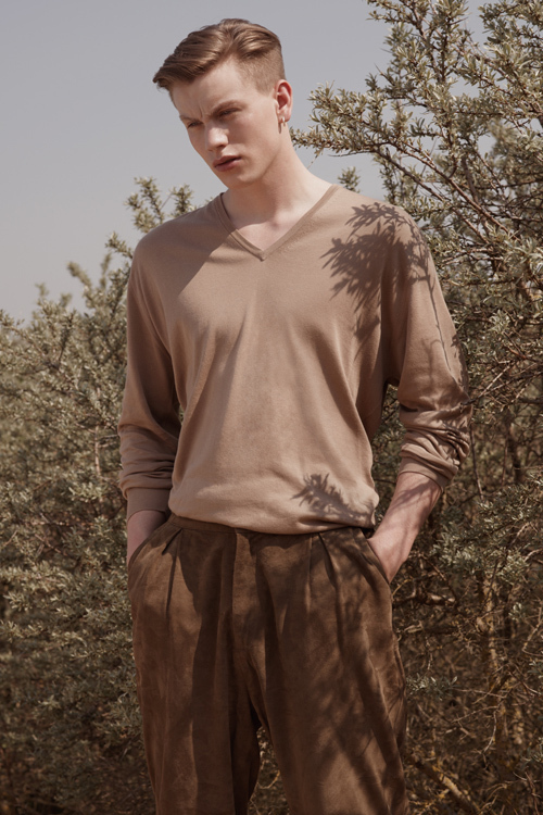 イングランドの最高級春夏ニットをあなたに ジョン スメドレー(JOHN SMEDLEY)の2012年春夏コレクション｜写真5