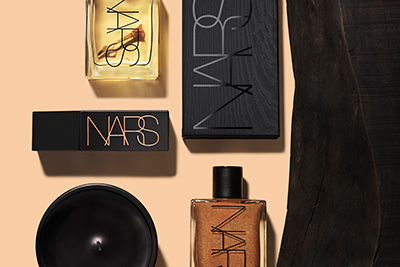 NARSより「タヒチブロンズコレクション」甘い香りの数量限定パレットやボディトリートメントなど