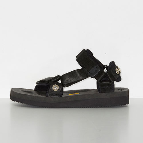 SUICOKE×TOGA、ユニセックスのフラットサンダル - レザーを合わせた 