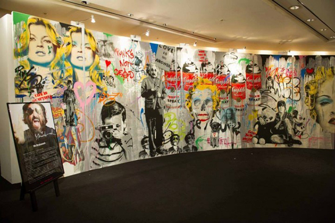 現代アートを展示・販売「インターナショナル・アート・フェア」渋谷ヒカリエで、ダミアン・ハーストも | 写真