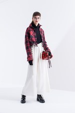 アウラ 2016年秋冬コレクション - 対比を楽しむ、新生ストリートモダン｜写真24