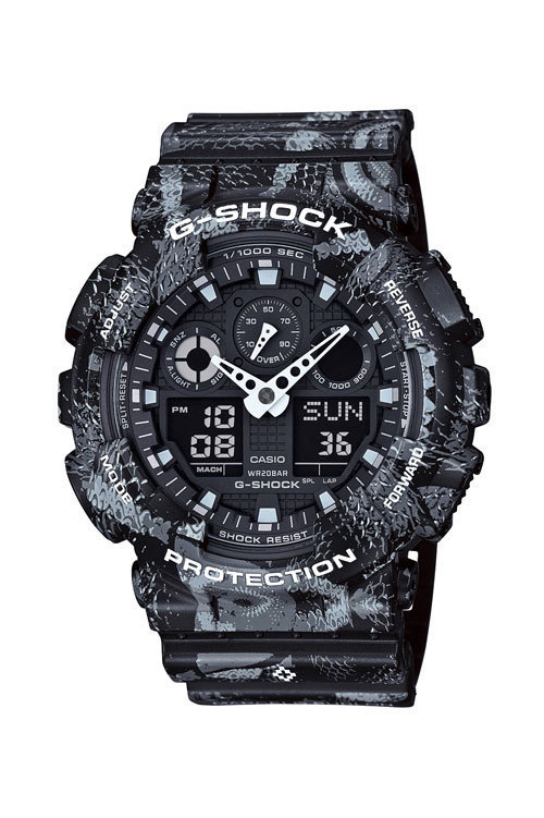 G-SHOCK×マルセロ・ブロンのコラボウォッチ - オールブラックにスネーク柄の力強いデザイン | 写真