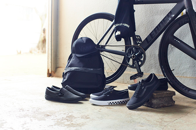 VANS X LEADER BIKES　コラボTシャツ　ヴァンズ　バンズ