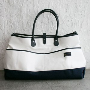 ザ ナーディーズから高機能ガーメントバッグ登場 - スーツを収納