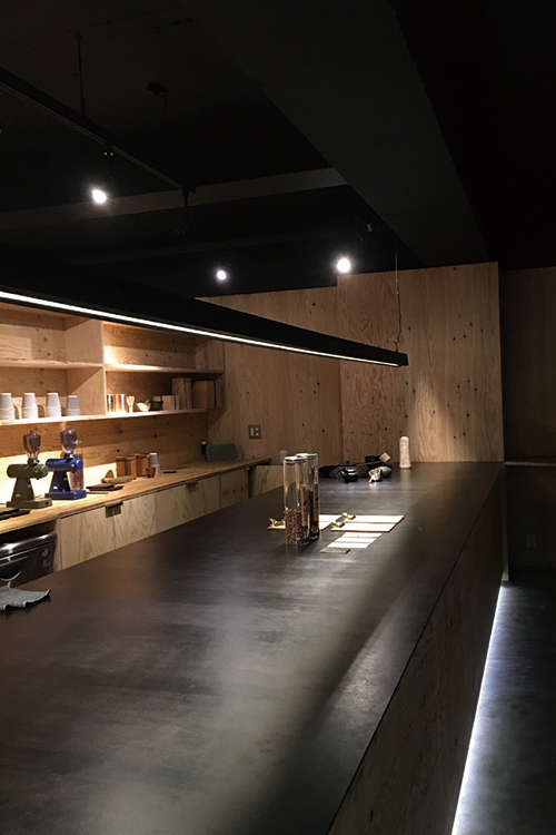 「アートレス クラフト ティー＆コーヒー」原宿に新カフェ - 茶室コンセプトの室内で味わう有機コーヒー｜写真4