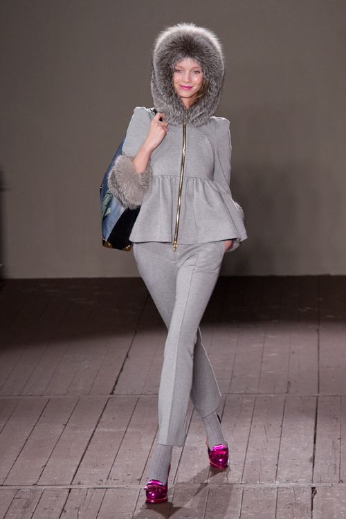 モスキーノ チープ＆シック 2011-12年秋冬<span>コレクション</span> - 写真19