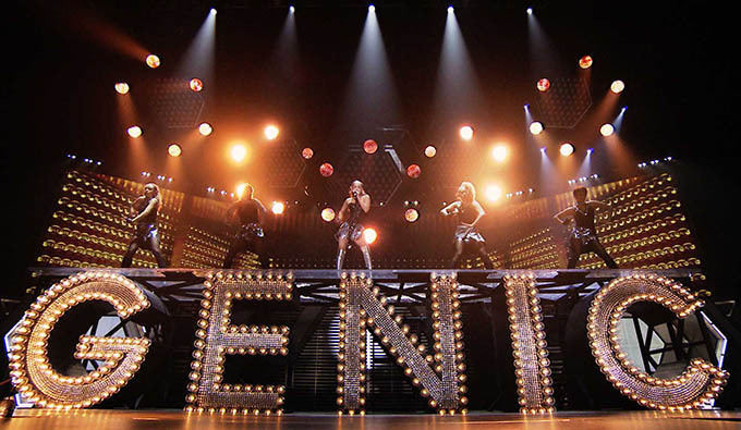 安室奈美恵が全国ホールツアーを開催、自身初の全100公演！｜写真4