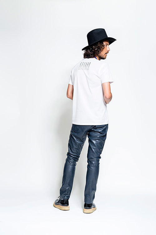 おそ松さんとセヴシグのコラボTシャツ登場、ポップなキャラクターを大人なヴィンテージ加工で｜写真40