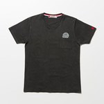 おそ松さんとセヴシグのコラボTシャツ登場、ポップなキャラクターを大人なヴィンテージ加工で｜写真8