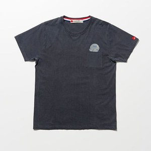 おそ松さんとセヴシグのコラボTシャツ登場、ポップなキャラクターを大人なヴィンテージ加工で｜写真11