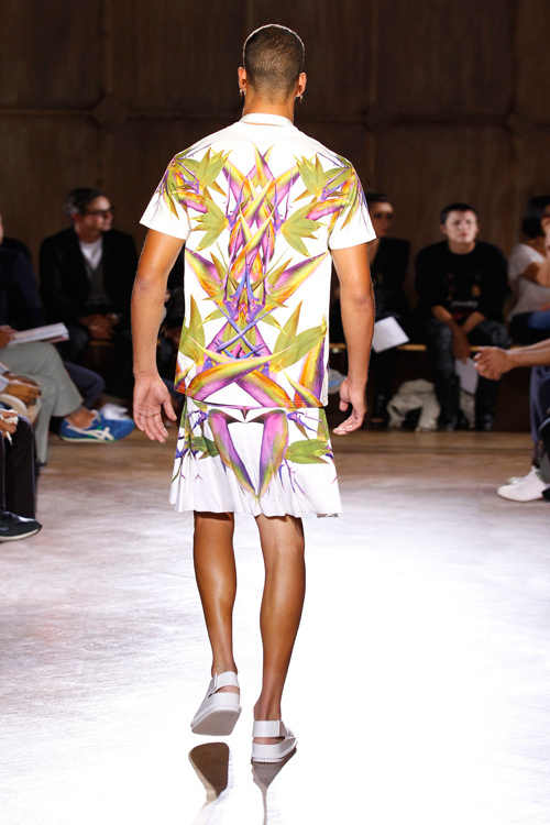 ジバンシィ バイ リカルド ティッシ (Givenchy by Riccardo