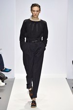 マーガレット・ハウエル2016年秋冬コレクション - マニッシュに潜むフェミニン、柄素材で感じる英国｜写真16