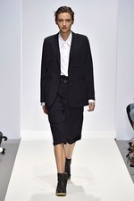 マーガレット・ハウエル2016年秋冬コレクション - マニッシュに潜むフェミニン、柄素材で感じる英国｜写真18