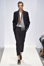 マーガレット・ハウエル2016年秋冬コレクション - マニッシュに潜むフェミニン、柄素材で感じる英国｜写真20