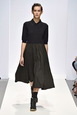 マーガレット・ハウエル2016年秋冬コレクション - マニッシュに潜むフェミニン、柄素材で感じる英国｜写真25