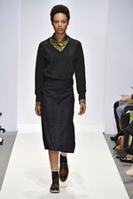 マーガレット・ハウエル2016年秋冬コレクション - マニッシュに潜むフェミニン、柄素材で感じる英国｜写真26