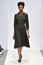 マーガレット・ハウエル2016年秋冬コレクション - マニッシュに潜むフェミニン、柄素材で感じる英国｜写真28