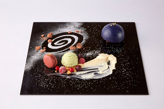 展覧会「宇宙と芸術展」ガイド、森美術館で開催-現代アートと宇宙開発の最前線、チームラボ新作で宇宙遊泳 | 写真