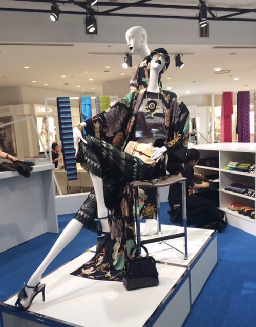 浴衣の新しい着こなしをミーシャ・ジャネットが提案 - 伊勢丹新宿店で限定イベント｜写真6