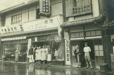 コシノ三姉妹の生家がコシノギャラリーとして復活！ - 大阪・岸和田