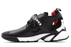 w300_roen_sneakers_01.jpg w300_roen_sneakers_01.jpg