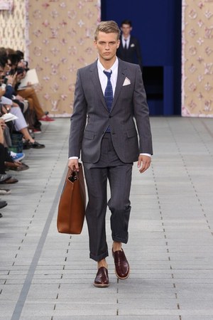 メンズ スタイル・ディレクター キム・ジョーンズの門出を祝福 - ルイ・ヴィトン(Louis Vuitton) 2012年春夏メンズ・コレクション｜写真1